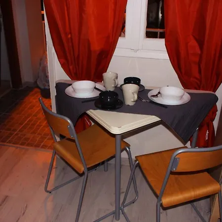 Apartment Amazing Next To Center 10 Minutes Walk No1 Thessaloniki